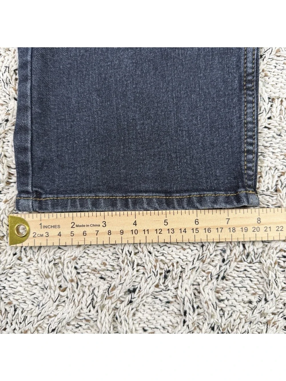 Falls Creek Relaxed Fit Jeans Men’s 36x32 Blue Denim Straight Leg Casual Pants